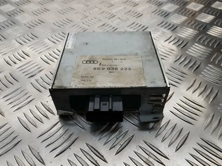 Audi A4 S4 B7 8E 8H (2004 - 2009) 8E9035223 Усилитель звука — фото 1