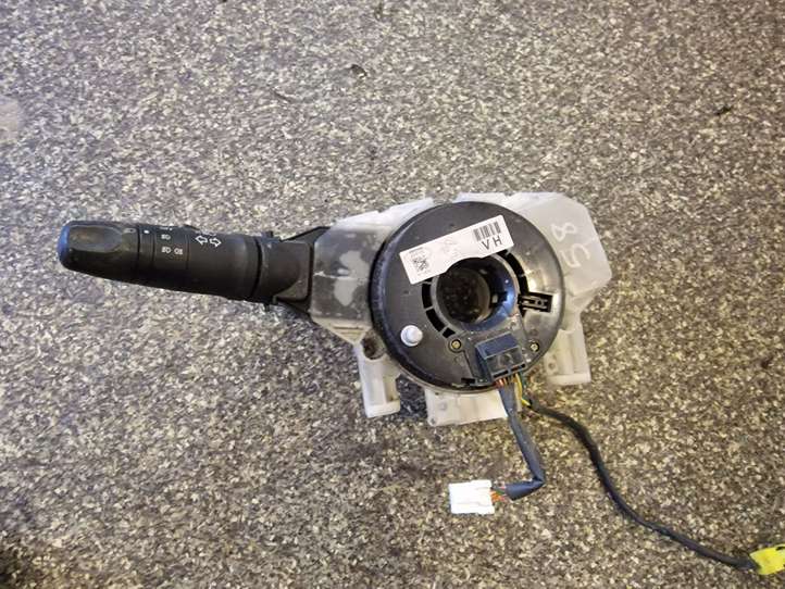 Nissan Almera Tino (2000 - 2006)  25580AV615 Комплект ручек
