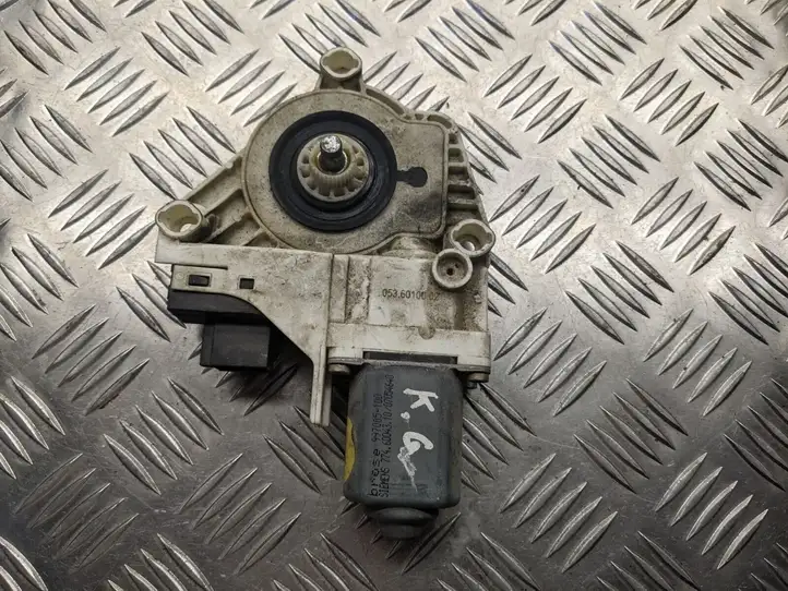 Audi A6 S6 C6 4F (2004 - 2008) 4F0959801A Стеклоподъемник задней двери — фото 2