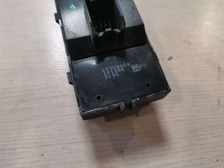 Opel Zafira (2014 - 2016)  13305009 Кнопка стеклоподъемников