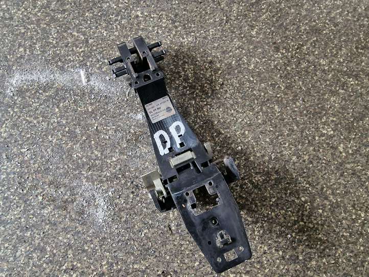 Land Rover Range Rover Sport (2005 - 2009)   Кронштейн