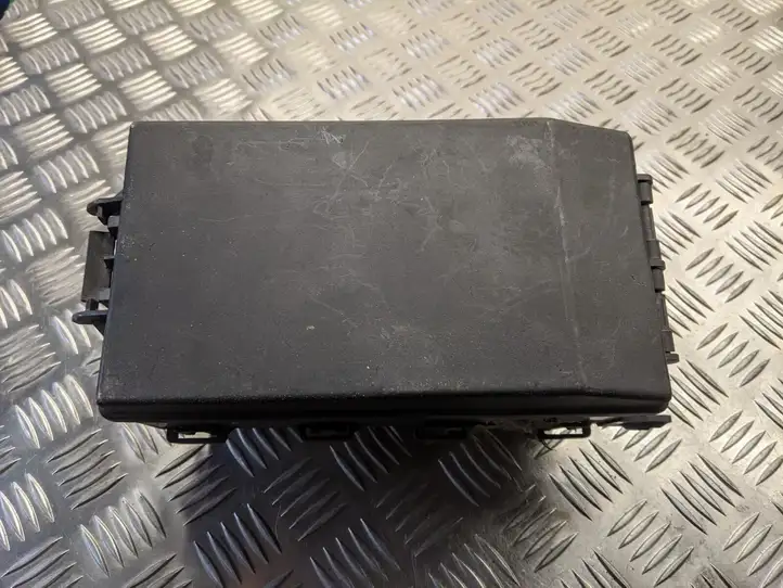 Ford Focus (1998 - 2004) 518276100 Блок предохранителей (комплект) — фото 1