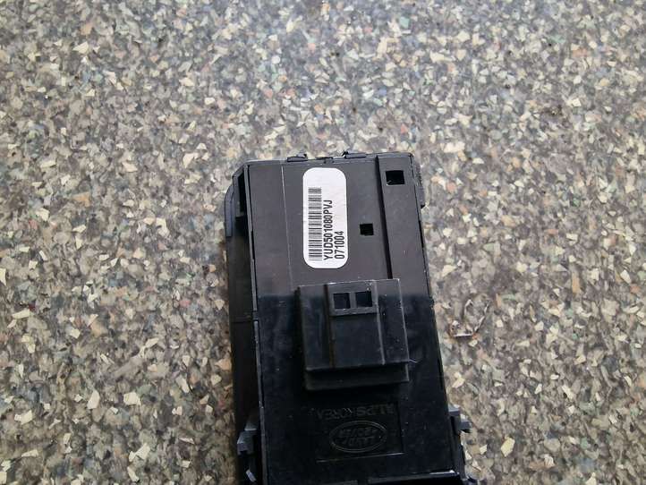 Land Rover Range Rover Sport (2005 - 2009)  YUD501080PVJ Кнопка стеклоподъемников