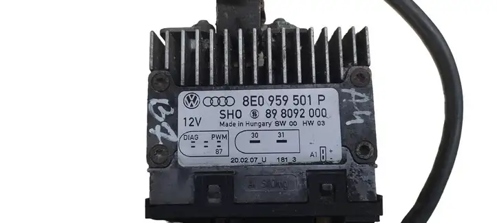 Audi A8 S8 D3 4E (2005 - 2007) 8E0959501P Реле вентилятора охлаждения — фото 2