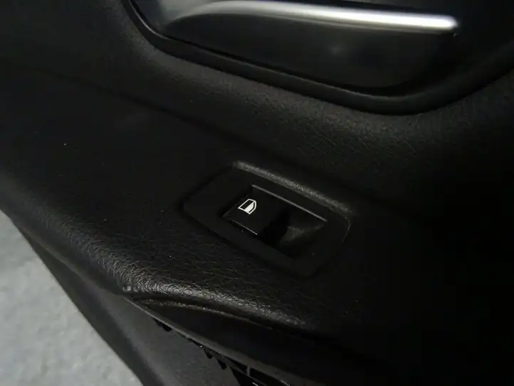 BMW 3 F30 F35 F31 (2012 - 2018) Обшивка задней двери — фото 2