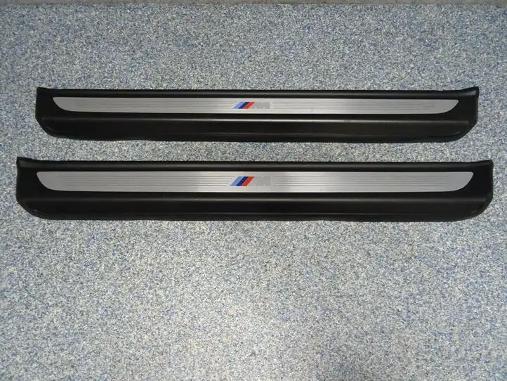 BMW 6 F12 F13 (2010 - 2018) 8051705 Внутренняя отделка переднего порога — фото 1