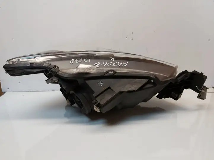 Mazda 2 (2014 - 2019) Передняя фара — фото 3