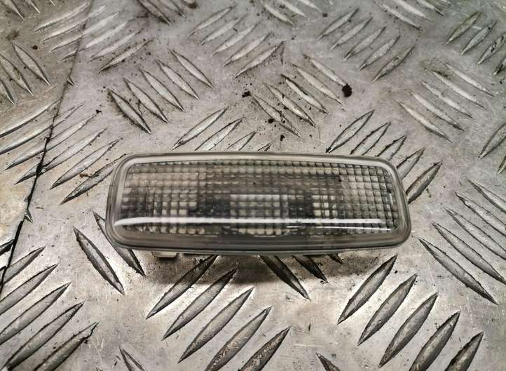 Audi A2 (1999 - 2007)   Передняя подсветка