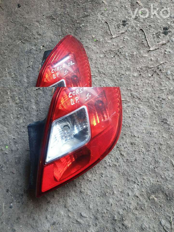 Opel Corsa D (2006 - 2010)   Задний фонарь в кузове