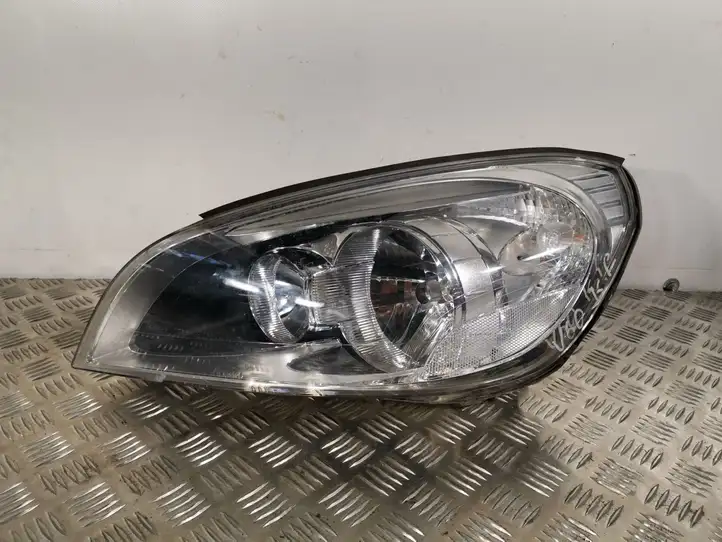 Volvo V60 (2010 - 2013) 89905473 Передняя фара — фото 1