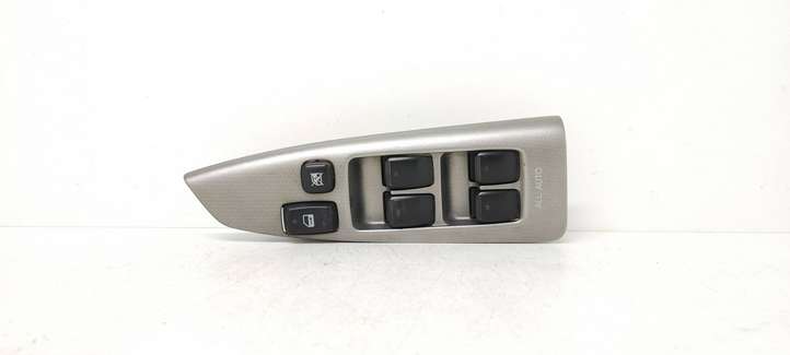 Toyota Corolla Verso E121 (2001 - 2004)  8404013081 Кнопка стеклоподъемников