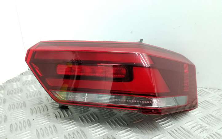 Volkswagen ID.3 (2019 - )  10A945096B Задний фонарь в кузове
