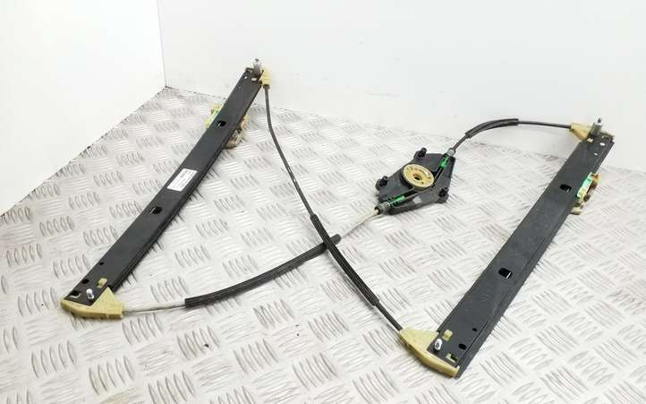 Audi Q5 (2008 - 2012)  8R0837462J Механизм для электрического подъема окон передней двери (без двигателя)