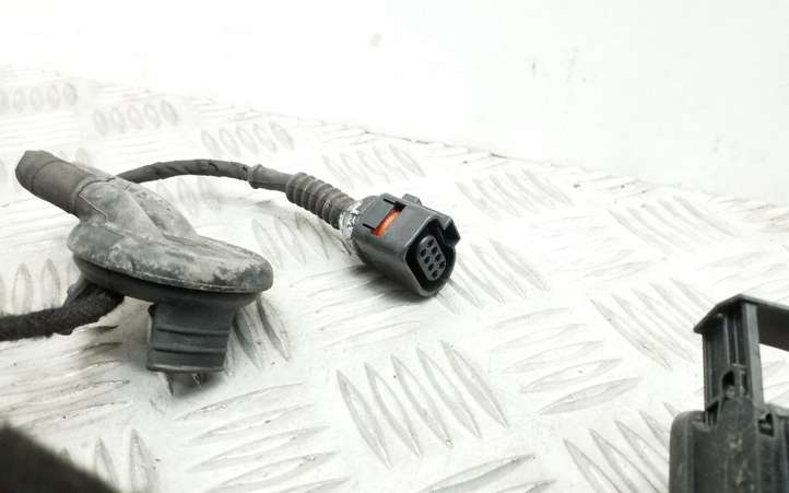 Audi Q5 (2008 - 2012)  8R0971029AD Проводка передних дверей