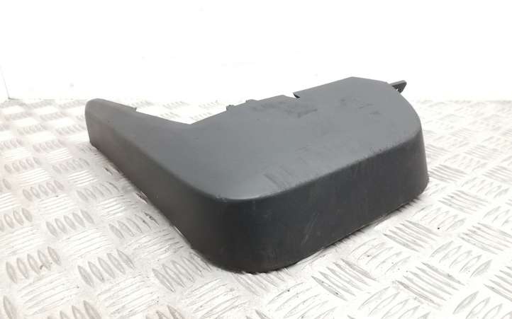 Audi Q5 (2008 - 2012)  8R0075111 Передний брызговик