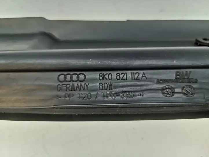 Audi A4 S4 B8 8K (2007 - 2011) 8K0821112A Абсорбер крыла — фото 2