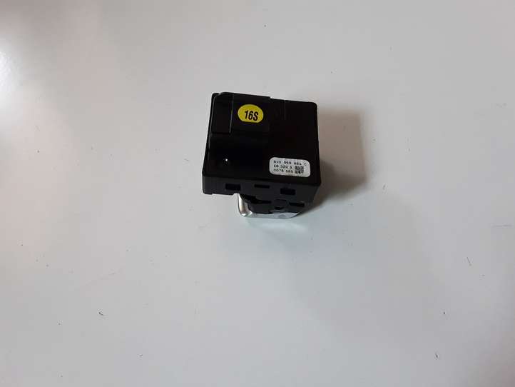 Audi TT (2014 - 2018)  8V0959851C Кнопка стеклоподъемников