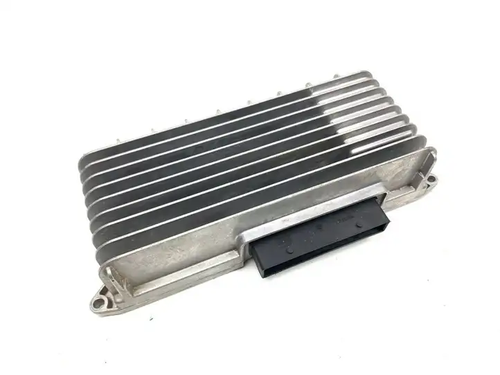 Audi A4 S4 B8 8K (2007 - 2011) 8T0035223AB Усилитель звука — фото 1
