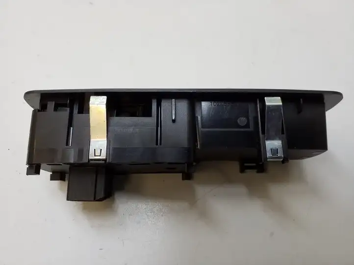 Jeep Cherokee (2013 - 2017) 68141892AA Кнопка стеклоподъемников — фото 4