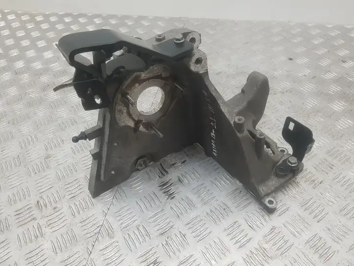 Opel Astra J (2009 - 2012) 55574721 Кронштейн топливного насоса — фото 1