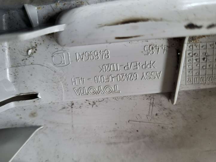 Toyota Verso (2009 - 2012)   Отделка ремня безопасности