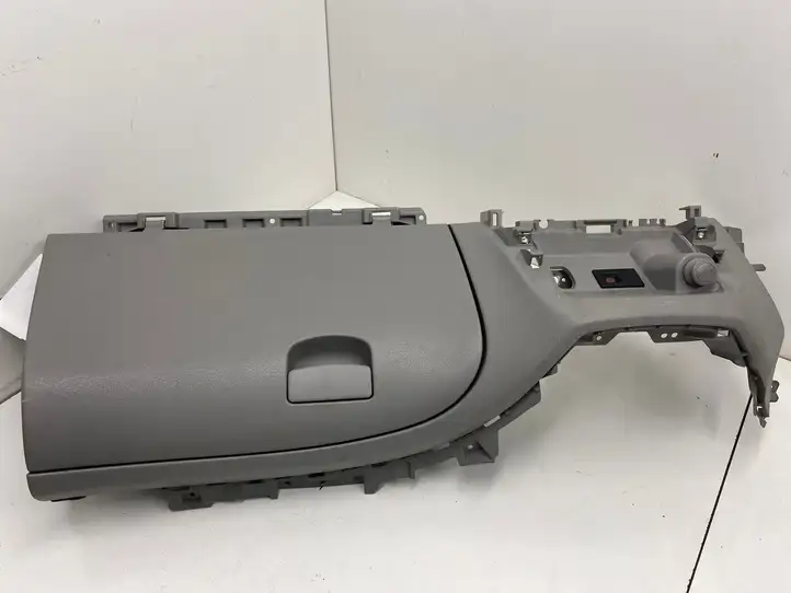 Subaru Forester SH (2008 - 2013) 66055FG030 Бардачок в сборе — фото 1