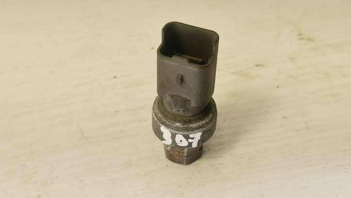Peugeot 307 (2005 - 2008)  9632170780 Датчик давления кондиционера воздуха