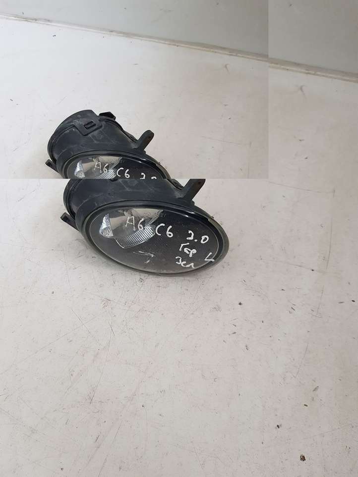 Audi A6 (2004 - 2008)  4F0941699 Передняя противотуманная фара