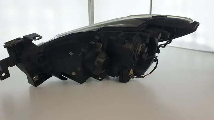 Mazda 6 (2012 - 2015) Передняя фара — фото 2