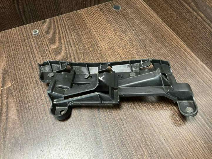Volkswagen Caddy (2004 - 2010)  2K0807393  Держатель заднего бампера (кронштейн)