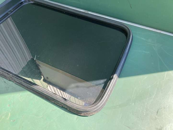 Fiat Ducato (2002 - 2006)  1308693080 Заднее боковое стекло кузова