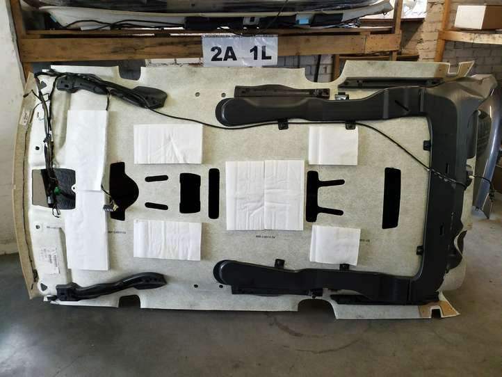 Chrysler Town and Country (2010 - 2016)  0ZU241DAAF Потолок