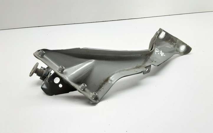 Audi A6 (2011 - 2014)  4G0821135A Держатель крыла