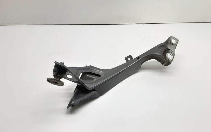 Audi A6 (2011 - 2014)  4G0821135A Держатель крыла