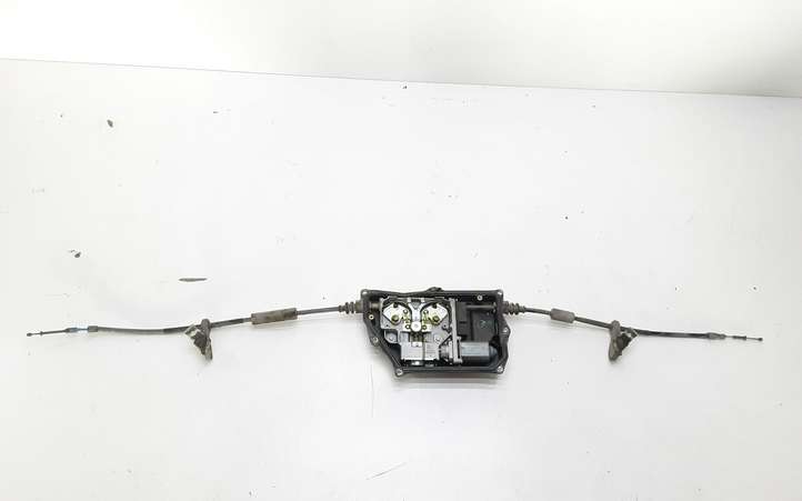 BMW 7 E65 E66 (2001 - 2008)  6781184 Модуль управления ручным тормозом
