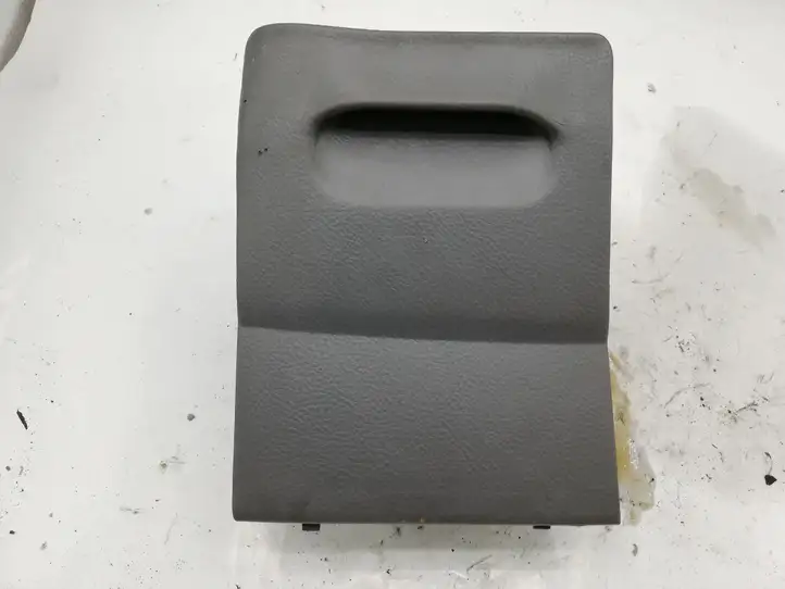 Toyota Avensis Verso (2001 - 2004) 5547944040 Вещевой ящик — фото 2