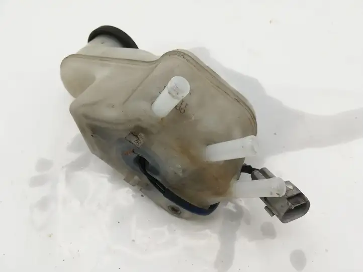 Toyota Avensis Verso (2001 - 2004) 13231140260 Бачок тормозной жидкости — фото 2