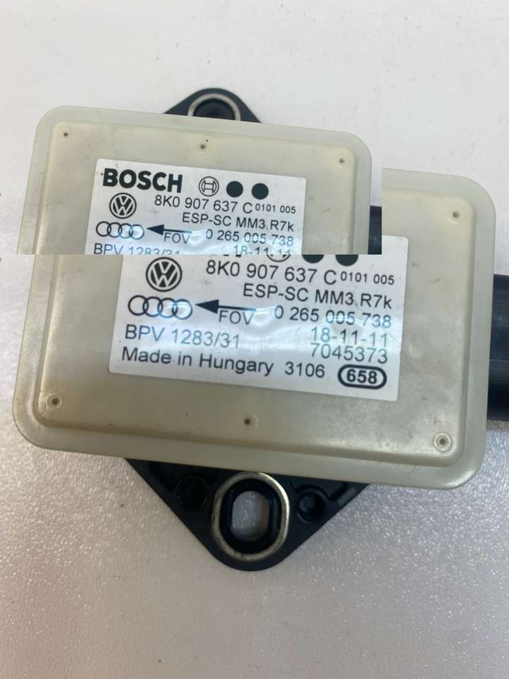 Audi A4 (2007 - 2011)  8K0907637C Датчик ESP (системы стабильности) (датчик курсовой устойчивости))