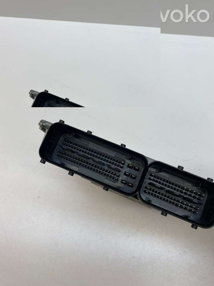 Audi A4 (2004 - 2009)  03G906018AQ Блок управления двигателя