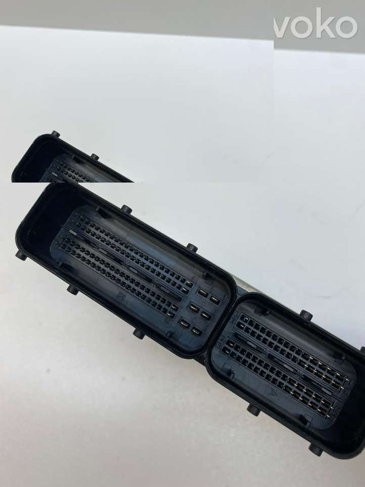 Audi A4 (2004 - 2009)  03G906016JD Блок управления двигателя