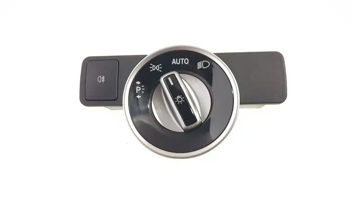 Mercedes-Benz GLK X204 (2008 - 2016) A2129050551 Включатель фонарей — фото 1