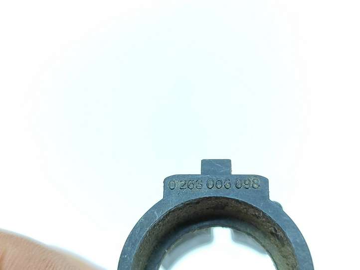 Volkswagen Eos (2006 - 2010)  0263006098 Кронштейн заднего датчика парковки (PDC)