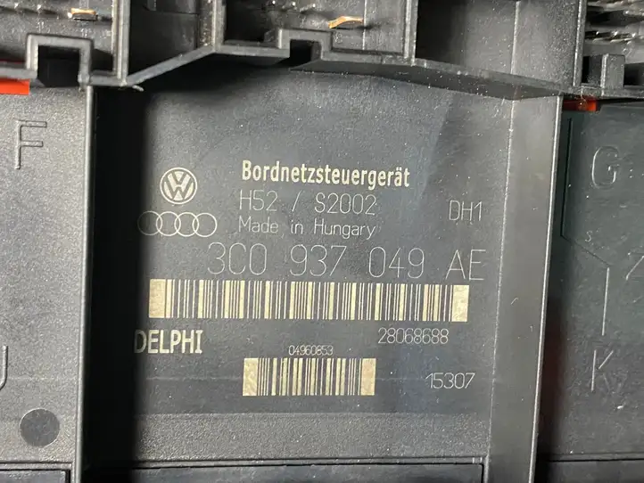 Volkswagen PASSAT B6 (2005 - 2010) 3C0937049AE Модуль комфорта — фото 2