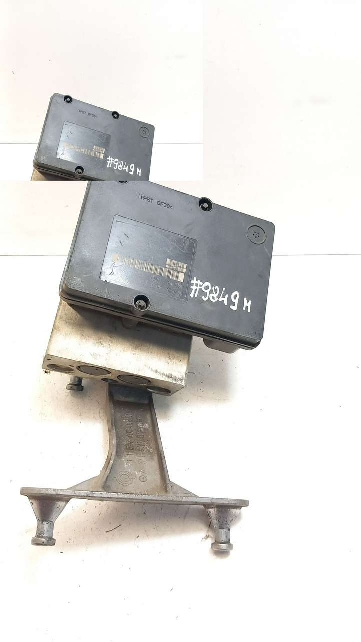 Mercedes-Benz SLK R171 (2005 - 2011)  A0355455532 Блок ABS
