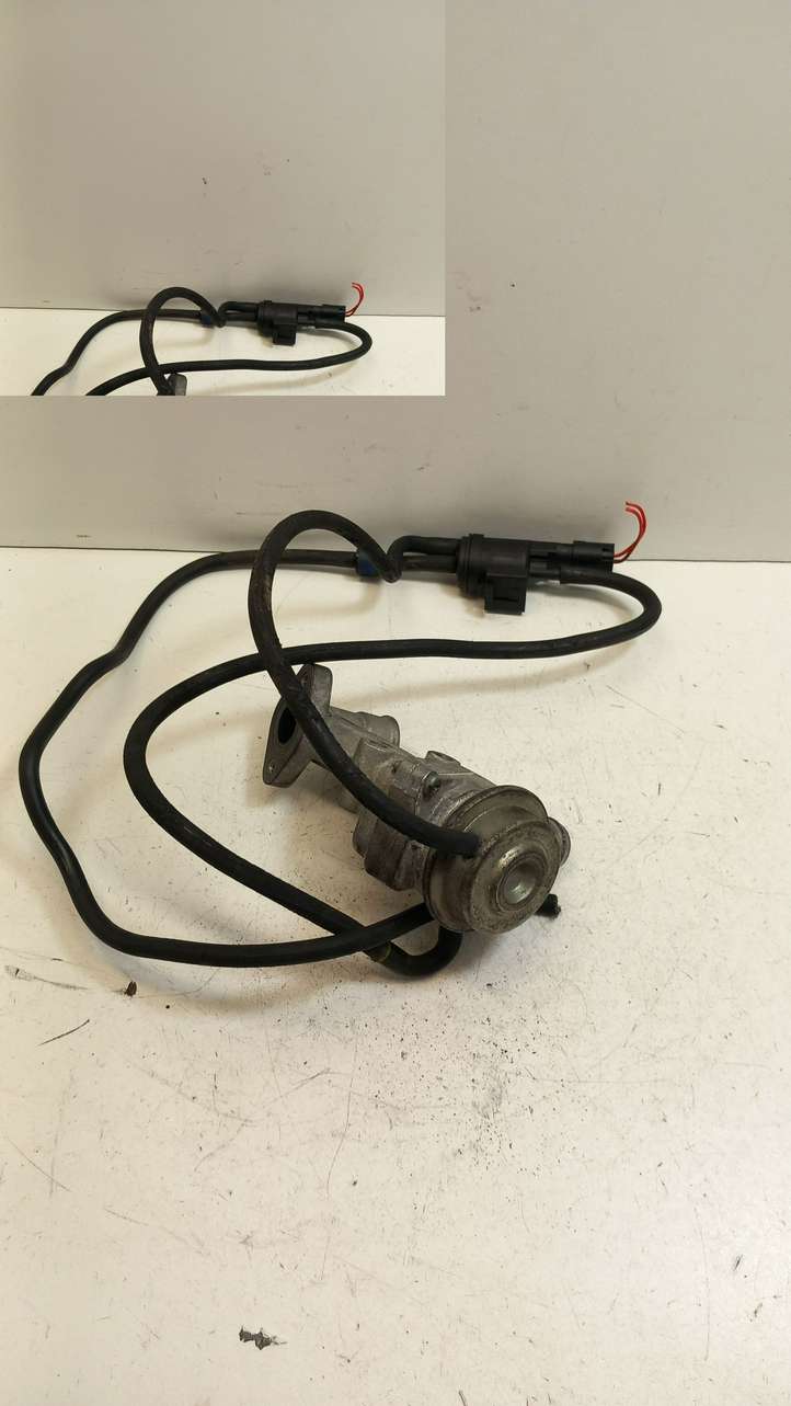 Mercedes-Benz SLK R171 (2005 - 2011)  A0021406260 Клапан EGR