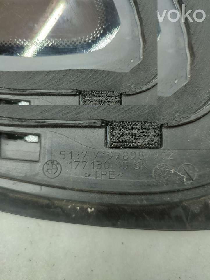 BMW 5 GT F07 (2010 - 2017)  7197898 Заднее боковое стекло кузова