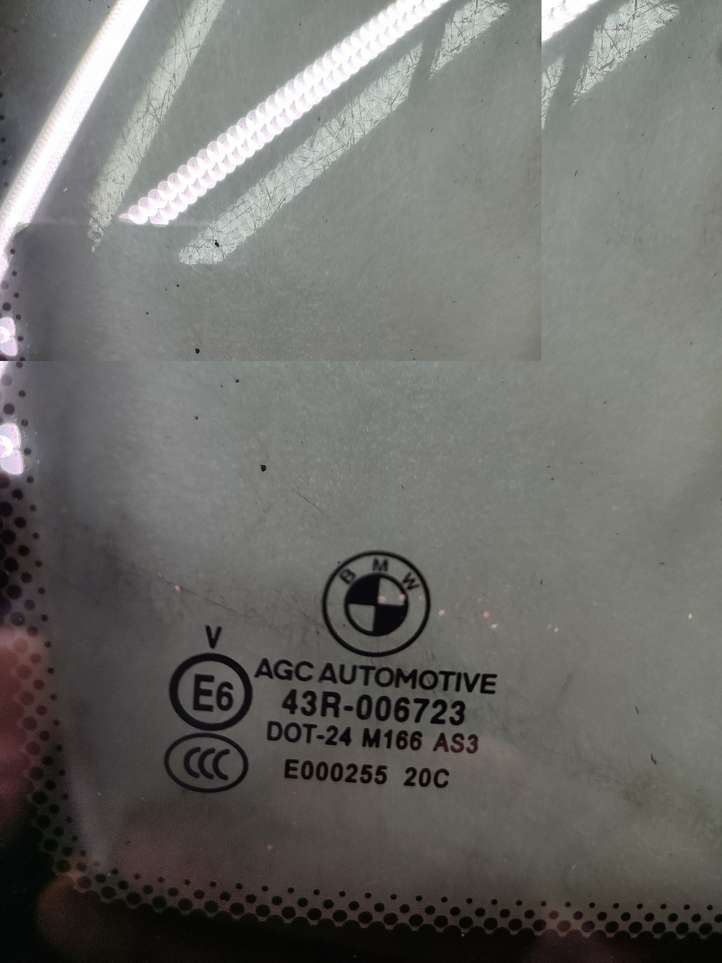 BMW X1 E84 (2009 - 2015)  2991375 Заднее боковое стекло кузова
