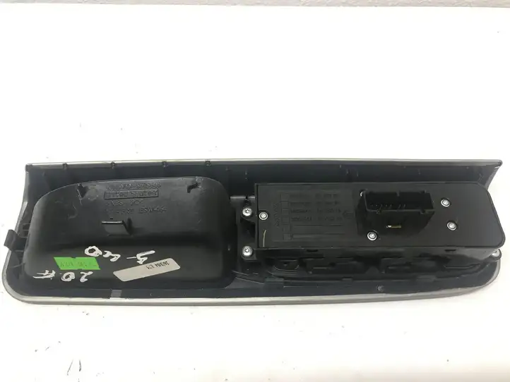 Volvo S40 (2004 - 2007) 30658444 Кнопка стеклоподъемников — фото 2