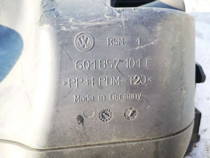 Volkswagen Polo (2001 - 2005)  6q1857101e Ящик для вещей