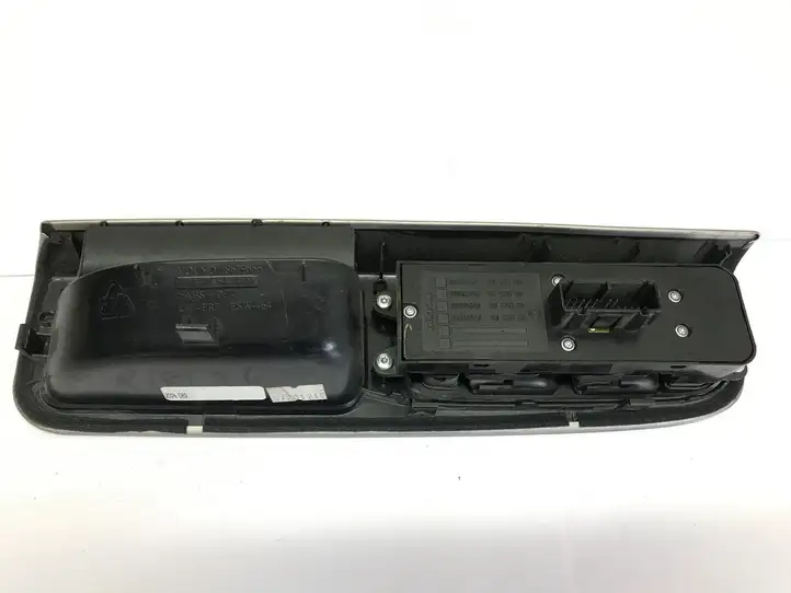 Volvo V50 (2004 - 2008) 8679666 Кнопка стеклоподъемников — фото 3